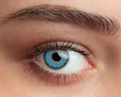 Lentilles Queen's Trilogy Blue – regard bleu intense et naturel
