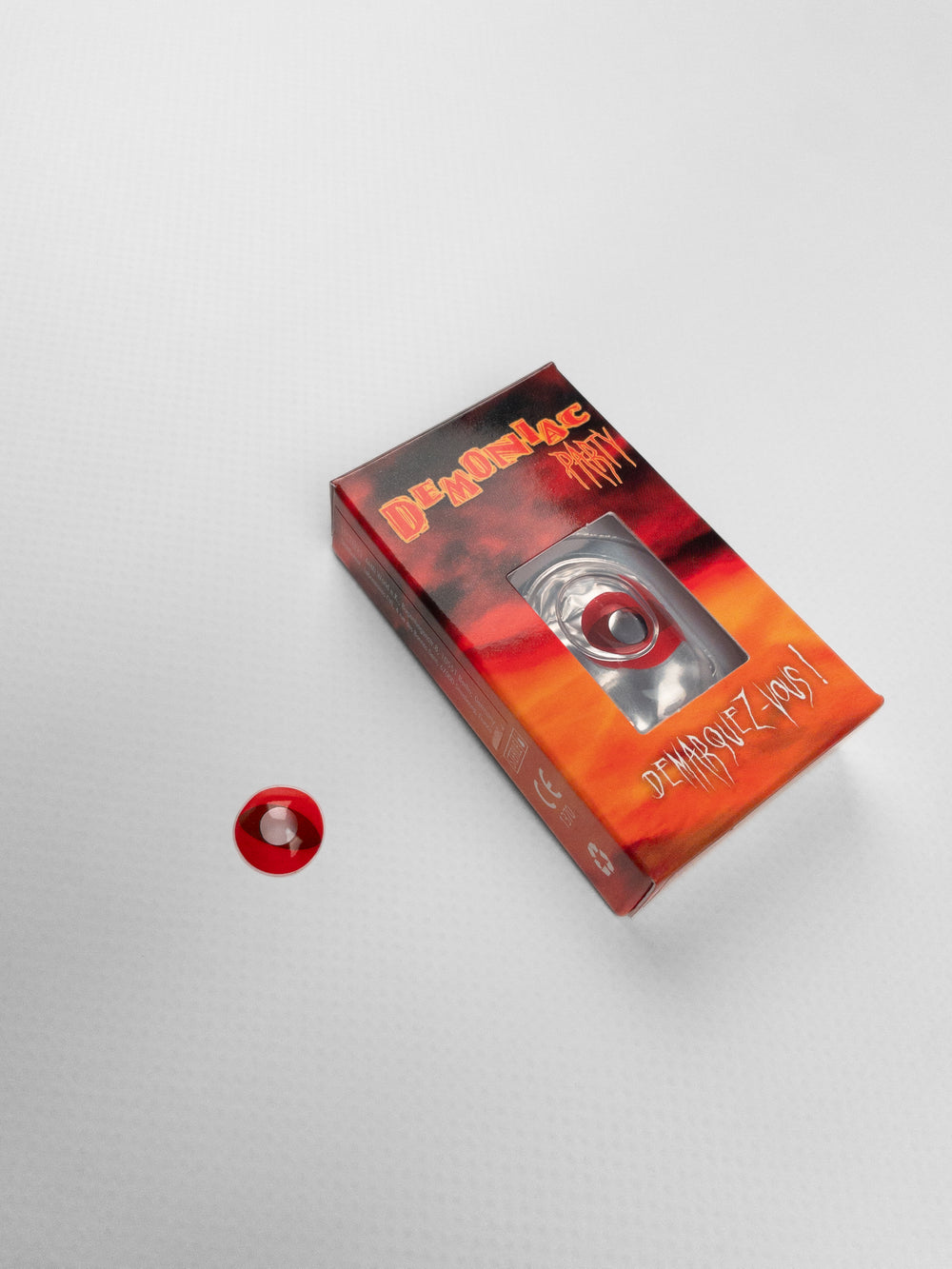 lentilles de couleur rouges et noires effet démon DEMONIAC PARTY DEVIL
